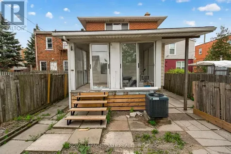 1385 Barton Street East Hamilton (homeside) ON L8H 2W4
