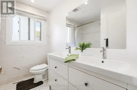 211 Ballantyne Avenue Cambridge ON N1R 7B5