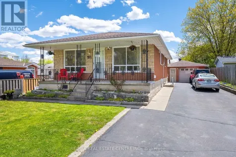 211 Ballantyne Avenue Cambridge ON N1R 7B5