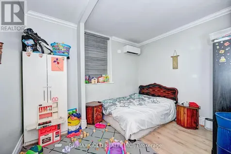 13-15 Ainslie Street Cambridge ON N1R 3J3
