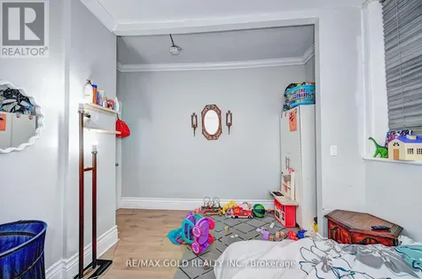 13-15 Ainslie Street Cambridge ON N1R 3J3