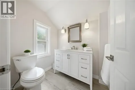 61 William Street Brantford ON N3T 3K6