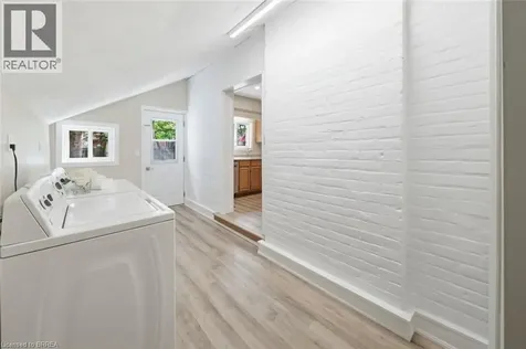 61 William Street Brantford ON N3T 3K6