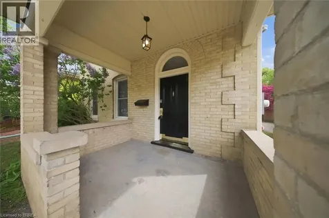 61 William Street Brantford ON N3T 3K6