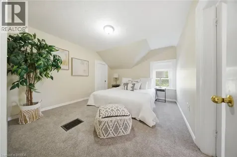 61 William Street Brantford ON N3T 3K6