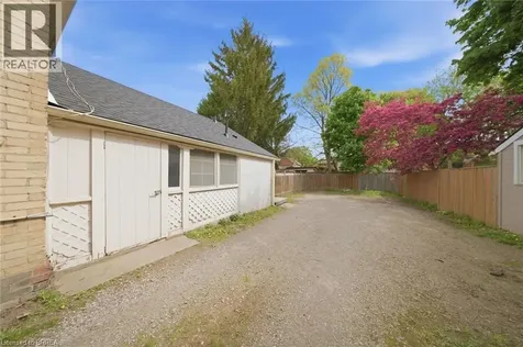 61 William Street Brantford ON N3T 3K6