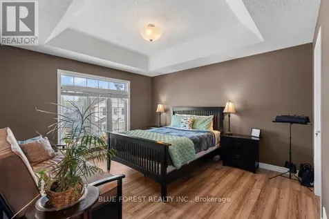 332 Erie Street Central Elgin ON N5L 1E3