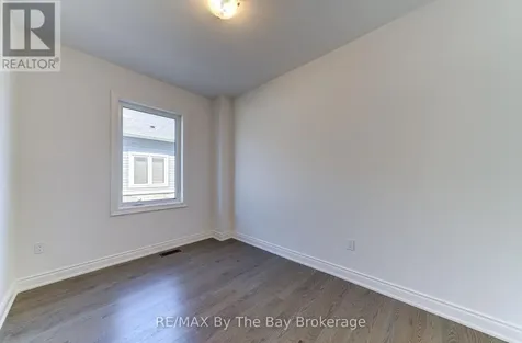 16 Misty Ridge Road Wasaga Beach ON L9Z 0R8