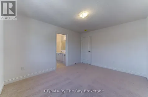 16 Misty Ridge Road Wasaga Beach ON L9Z 0R8