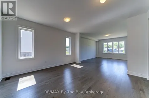 16 Misty Ridge Road Wasaga Beach ON L9Z 0R8