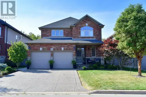 12 Degrow Crescent Hamilton ON L0R 1C0