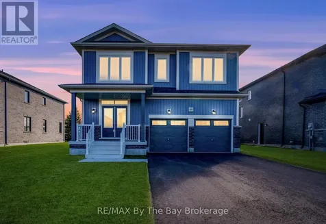 66 Amber Drive Wasaga Beach ON L9Z 0R9