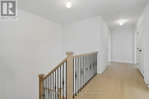 66 Amber Drive Wasaga Beach ON L9Z 0R9