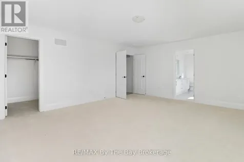 66 Amber Drive Wasaga Beach ON L9Z 0R9
