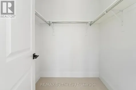 66 Amber Drive Wasaga Beach ON L9Z 0R9