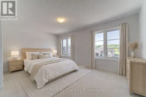 5 Misty Ridge Road Wasaga Beach ON L9Z 0R8