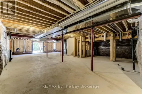 5 Misty Ridge Road Wasaga Beach ON L9Z 0R8