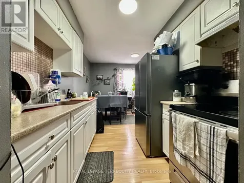 12 Orchard Place Chatham-kent ON N7M 1A6