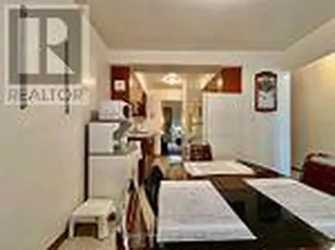 10-16 Orchard Place Chatham-kent ON N7M 1A6