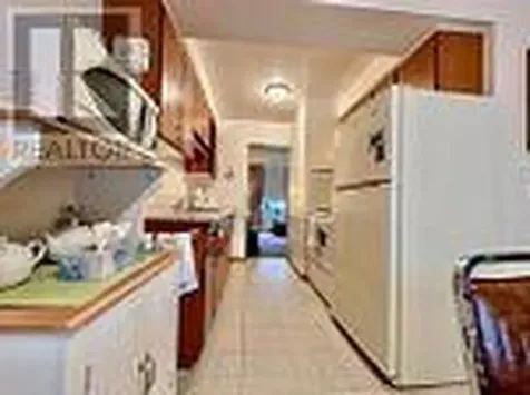 10-16 Orchard Place Chatham-kent ON N7M 1A6