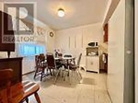 10-16 Orchard Place Chatham-kent ON N7M 1A6