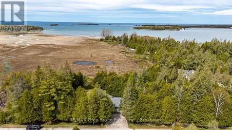 188 Bay Street South Bruce Peninsula ON N0H 2T0