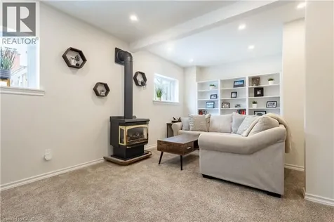72 Athenia Drive Stoney Creek ON L8J 1S8