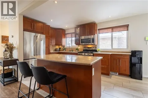 72 Athenia Drive Stoney Creek ON L8J 1S8