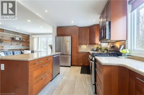72 Athenia Drive Stoney Creek ON L8J 1S8