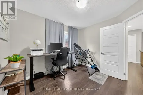 2835 Foxden Square Pickering ON L1X 0N9