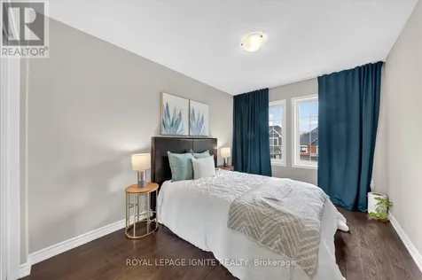 2835 Foxden Square Pickering ON L1X 0N9