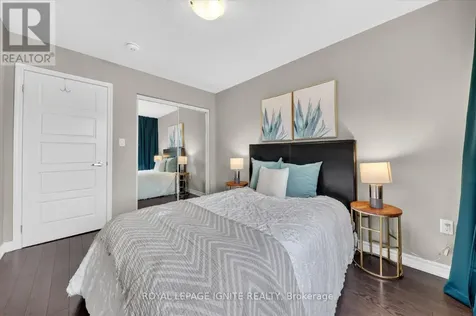 2835 Foxden Square Pickering ON L1X 0N9
