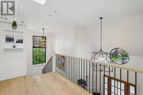 1445 Skyline Drive Mississauga (lakeview) ON L5E 2W3