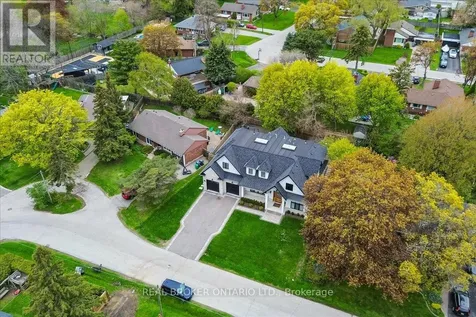 1445 Skyline Drive Mississauga (lakeview) ON L5E 2W3