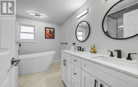 84 Viscount Road Brantford ON N3P 1Y7