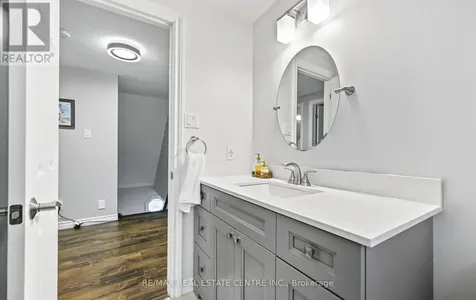 84 Viscount Road Brantford ON N3P 1Y7