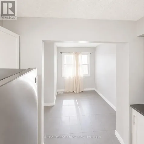 513 Quiet Place Waterloo ON N2L 5L6
