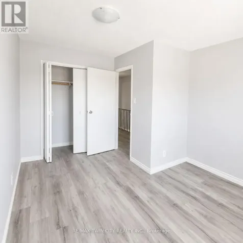 513 Quiet Place Waterloo ON N2L 5L6