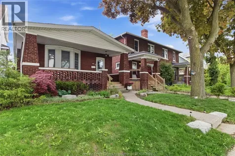 1220 Gladstone Windsor ON N8X 3H3