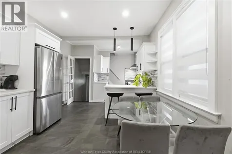 1220 Gladstone Windsor ON N8X 3H3