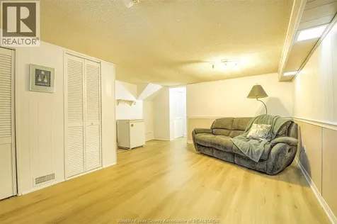 115 Main Street South Amherstburg ON N9V 2L2