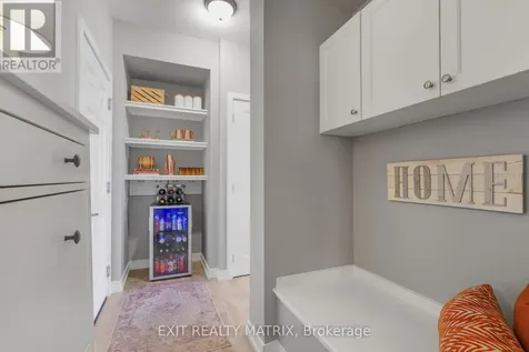 319 Sweetclover Way Ottawa ON K4A 1E5