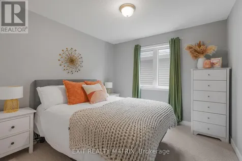 319 Sweetclover Way Ottawa ON K4A 1E5