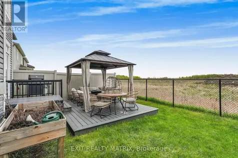 319 Sweetclover Way Ottawa ON K4A 1E5