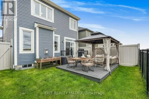 319 Sweetclover Way Ottawa ON K4A 1E5