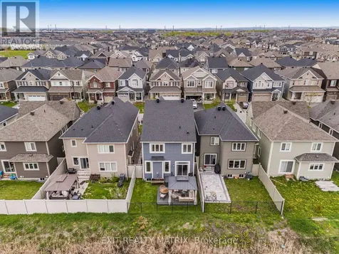 319 Sweetclover Way Ottawa ON K4A 1E5