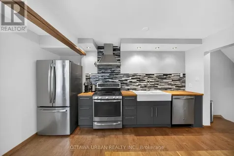 46 Reaney Court Ottawa ON K2K 1W8