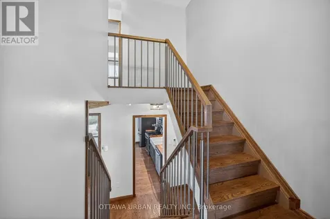 46 Reaney Court Ottawa ON K2K 1W8