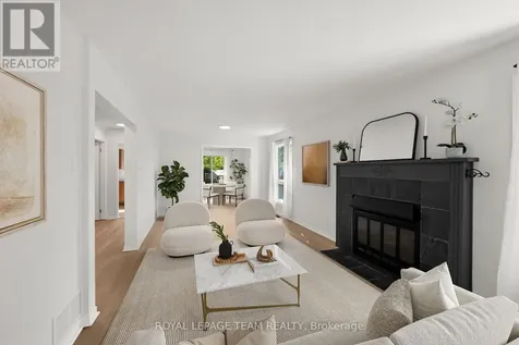 93 Hewitt Way Ottawa ON K2L 3R3