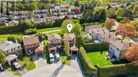 93 Hewitt Way Ottawa ON K2L 3R3